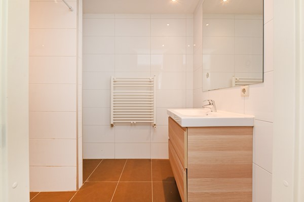 Medium property photo - Claes de Vrieselaan 81A01, 3021 JD Rotterdam